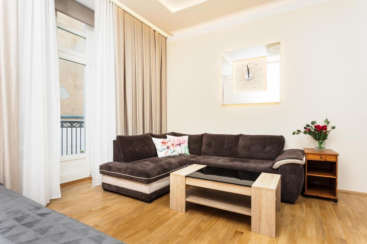 Apartament Vinci Krasków Exterior foto